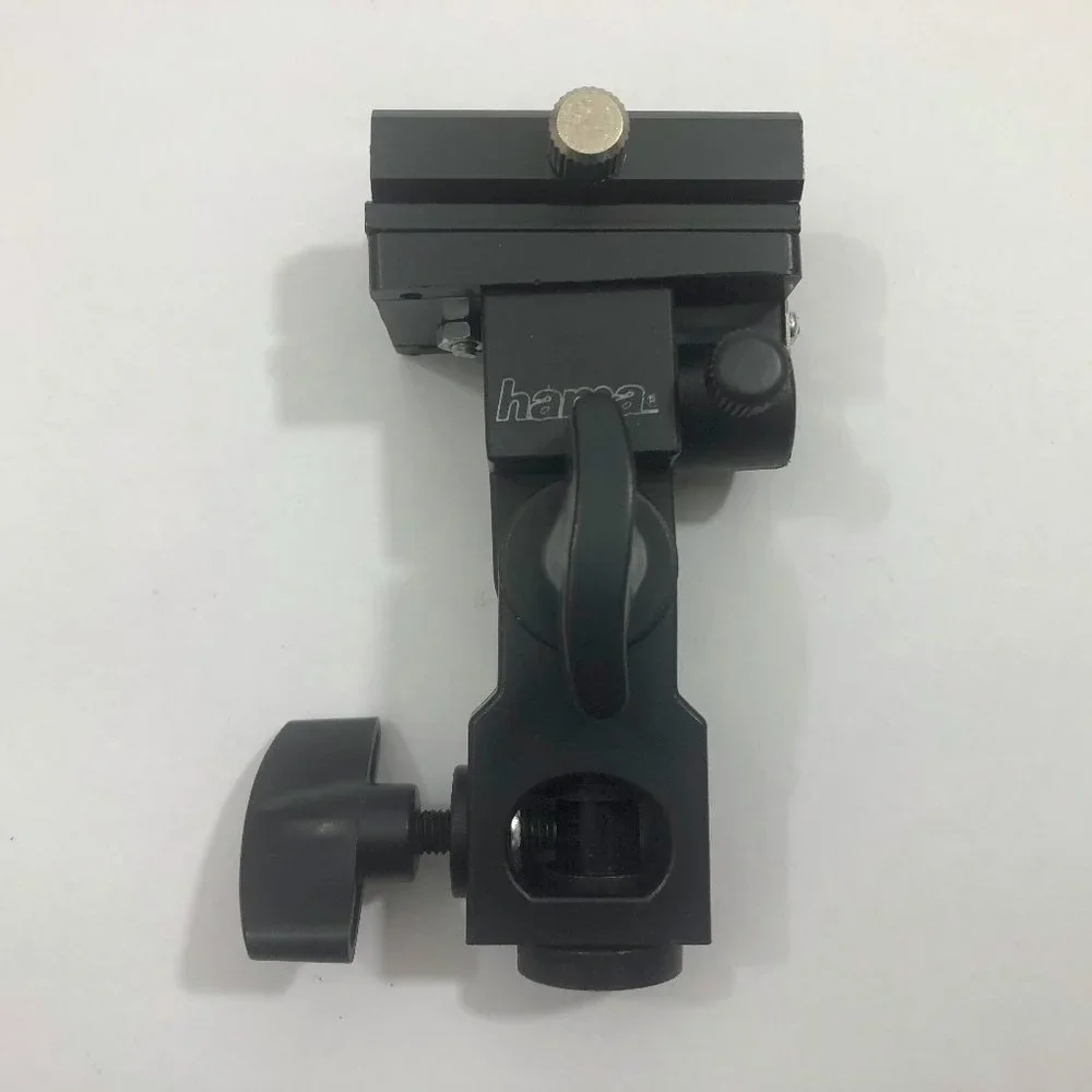 NWT Hama Flash Bracket for Studio Umbrellas and Shoe Flash Mounts